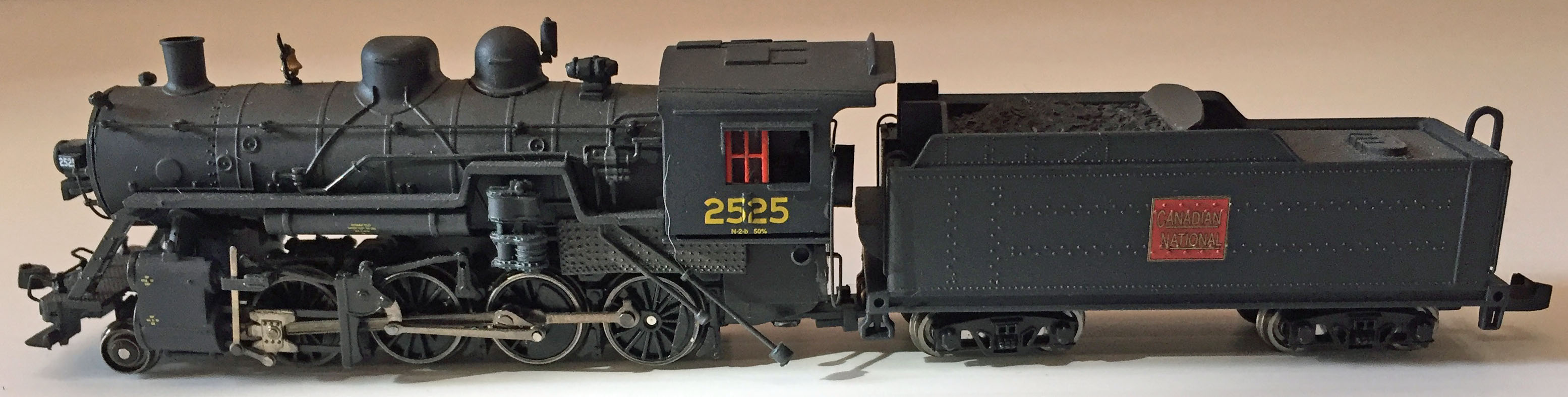 N Scale - Bachmann - 81162 - Locomotive, Steam, 2-8-0 Consolidation - Canadian National - 2525