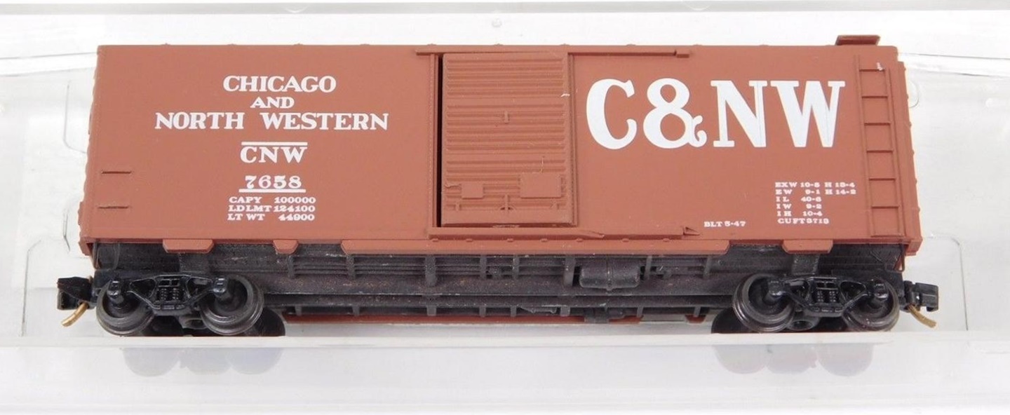 N Scale - Micro-Trains - 20270 - Boxcar, 40 Foot, PS-1 - Chicago & North Western - 7658