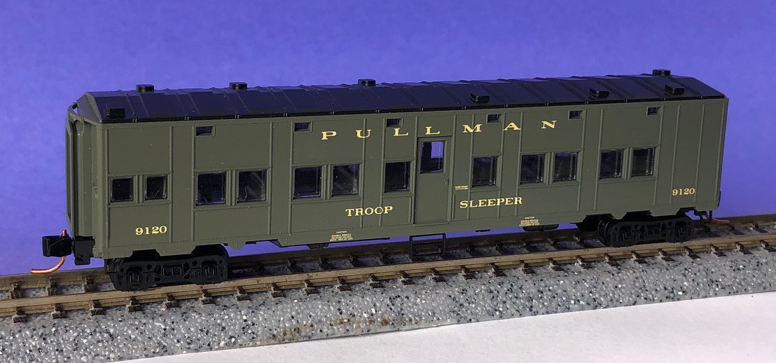 N Scale - Micro-Trains - 116 56 010 - Passenger Car, Troop Transport - Pullman - 9120
