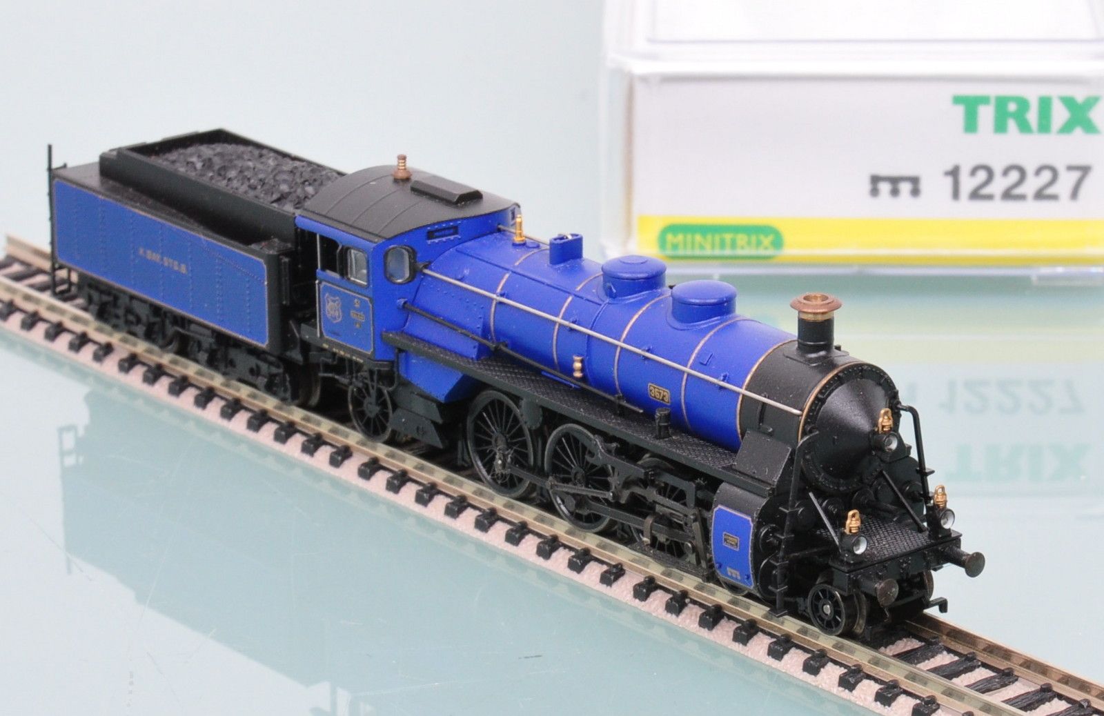 N Scale - Minitrix - 12227 - Locomotive, Steam, 4-6-2, BR 18 - K.Bay.Sts.B. (Royal Bavarian State Railroad) - 3673