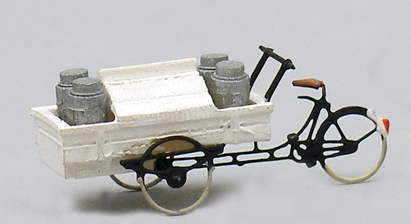 N Scale - Artitec - 316.08 - Tricycle, Milk Delivery, German - Painted/Unlettered