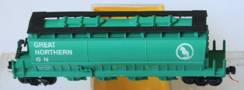 N Scale - AHM - 4441E - Covered Hopper, 4-Bay, ACF Centerflow - Great Northern