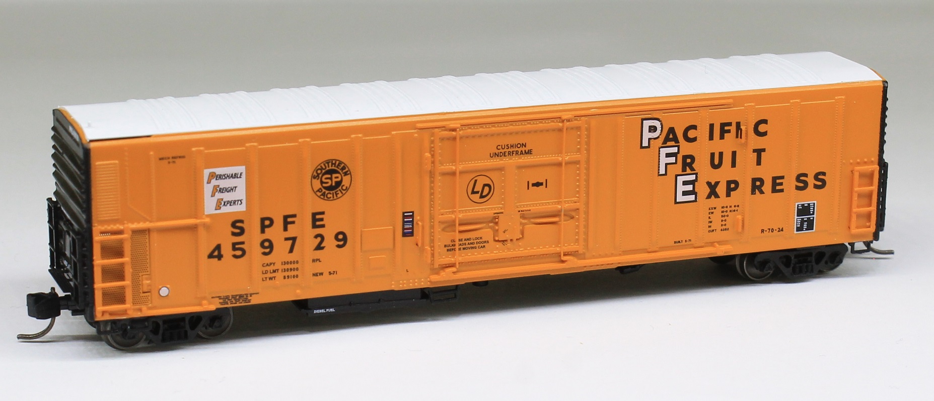 InterMountain - 68813-11 - Reefer, 57 Foot, Mechanical, PC&F R-70-20 - Pacific Fruit Express - 459862