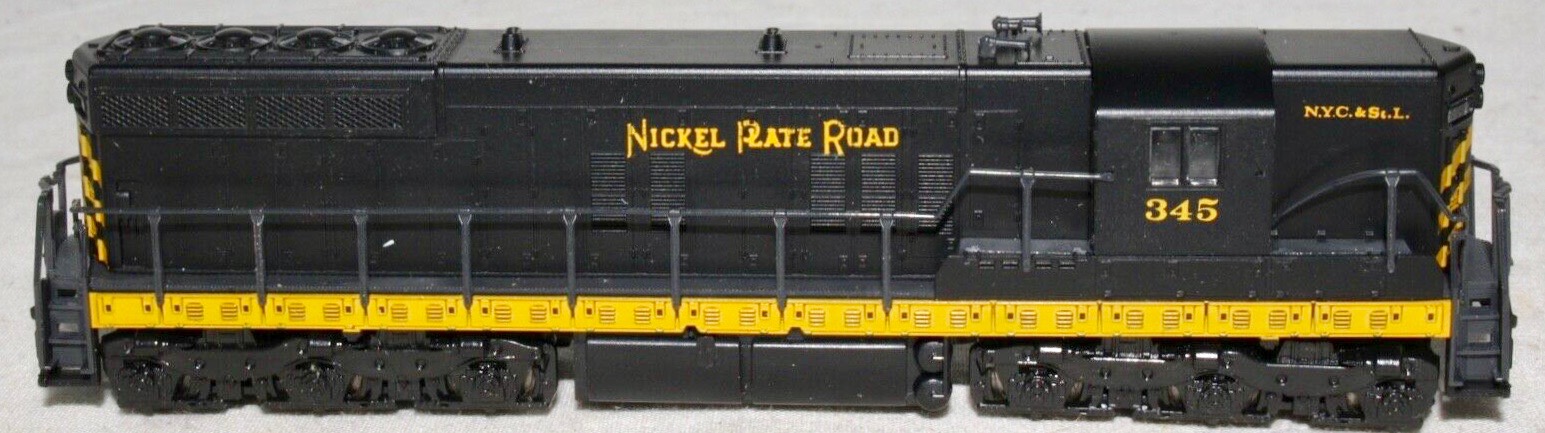 N Scale - Atlas - 4537 - Locomotive, Diesel, EMD SD9 - Nickel Plate Road - 345