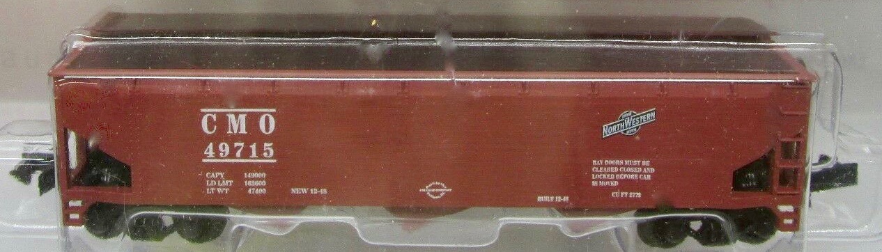 N Scale - Roundhouse - 86201-04 - Open Hopper, 3-Bay, 70 Ton Offset - Chicago & North Western - 49715