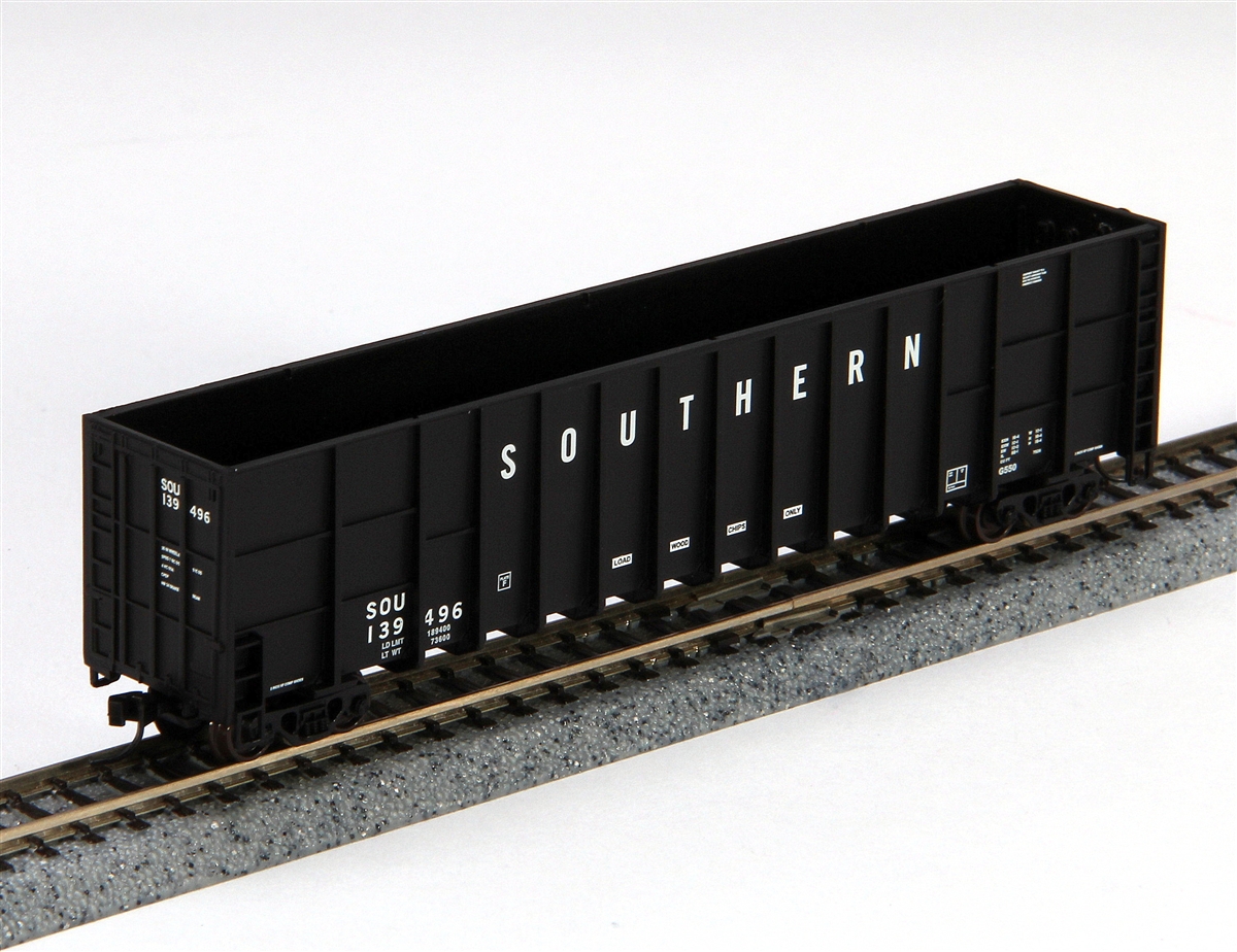 N Scale - Deluxe Innovations - 100313 - Gondola, Woodchip - Southern - 139670, 139543, 139675