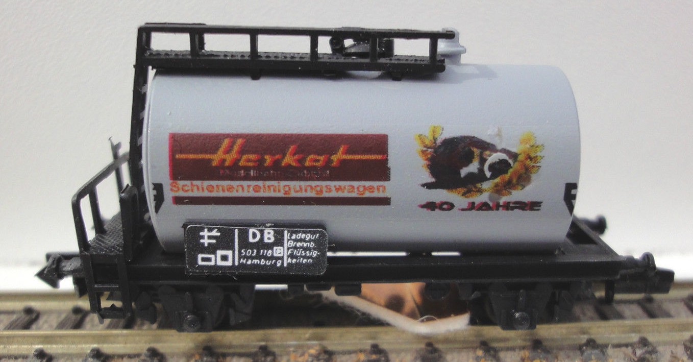 N Scale - Herkat - 1408 - Tank Car, No Dome, 2-Axle - Company - 503116