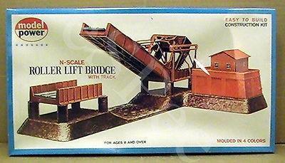 N Scale - Model Power - 1504 - Roller Lift Bridge - Painted/Unlettered