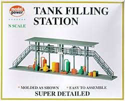 N Scale - Model Power - 1570 - Tank Filling Station - Painted/Unlettered