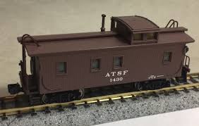 N Scale - Micro-Trains - NSE MTL 16-117-RC - Caboose, Cupola, Wood - Santa Fe - 1430