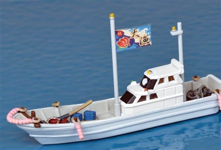 N Scale - Tomytec - 010-2 - Fishing Boat - Painted/Unlettered - B2