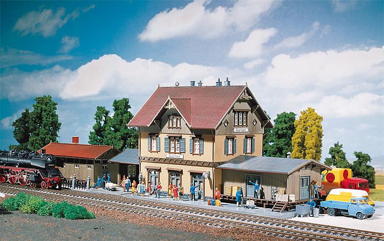 N Scale - Faller - 212107 - Railroad Station - Railway Station