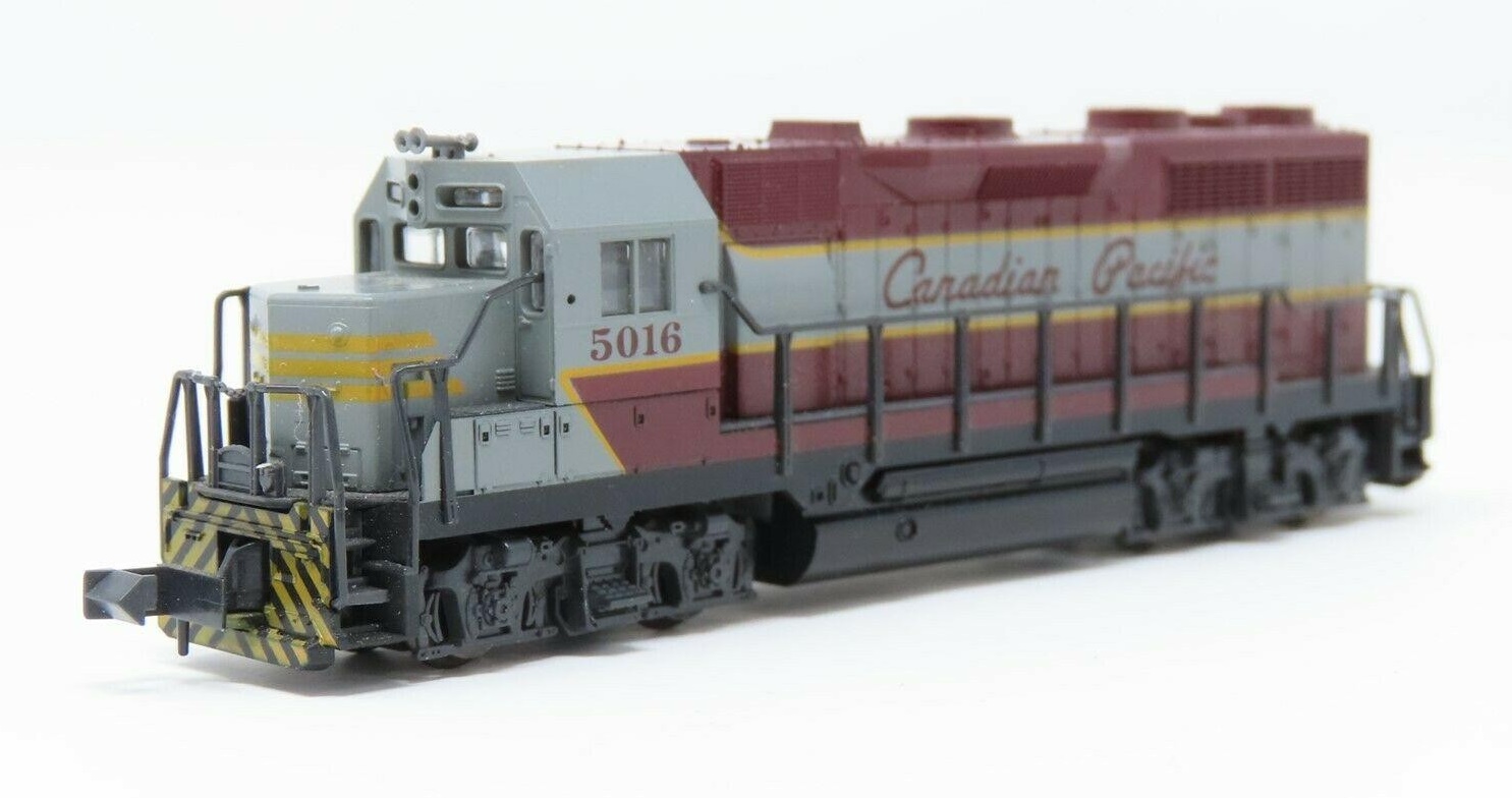 N Scale - Atlas - 4645 - Locomotive, Diesel, EMD GP35, Ph.1B - Canadian Pacific - 5016