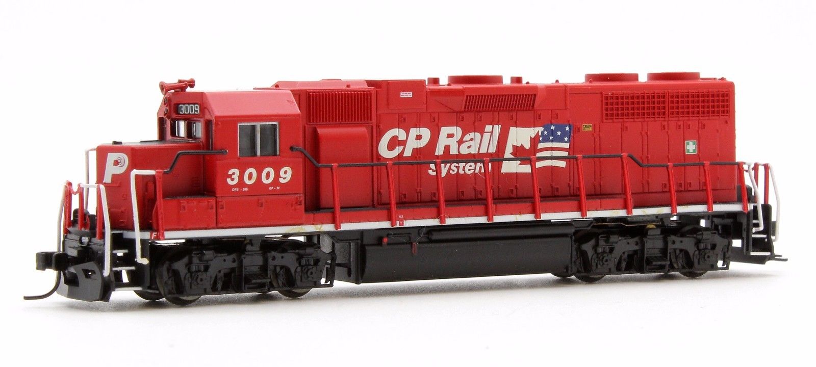 N Scale - Atlas - 555507 - Locomotive, Diesel, EMD GP38 - Canadian Pacific - 3009