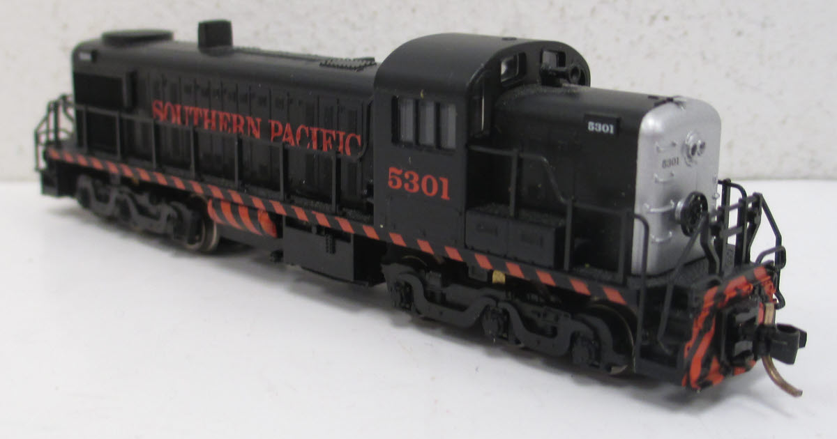 N Scale - Atlas - 42306 - Locomotive, Diesel, Alco RSD-4 - Southern Pacific - 5301