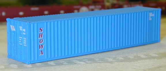 N Scale - Deluxe Innovations - 5390 - Container, 40 Foot, Corrugated, Dual Logo Panel - Showa
