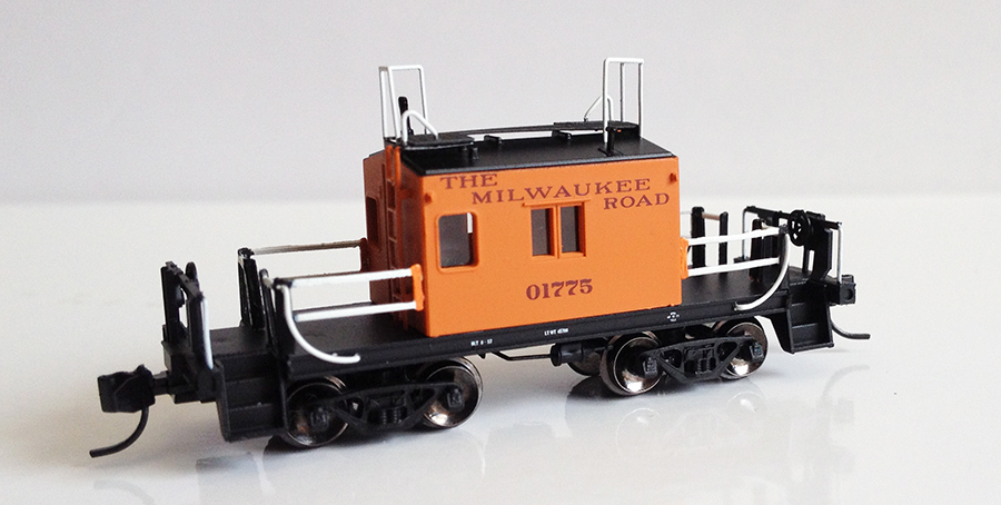 N Scale - Fox Valley - 91151 - Caboose, Transfer - Milwaukee Road - 01741
