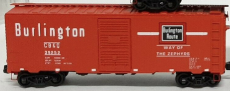 N Scale - Deluxe Innovations - 141111 - Boxcar, 40 Foot, AAR 1944 - Burlington Route - 39252