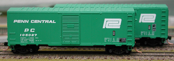 N Scale - Deluxe Innovations - 130301 - Boxcar, 40 Foot, AAR 1966 - Penn Central - 105107
