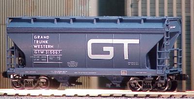 N Scale - North American Railcar - 1-N1065-3B - Covered Hopper, 2-Bay, ACF Centerflow - Grand Trunk Western - 3 numbers
