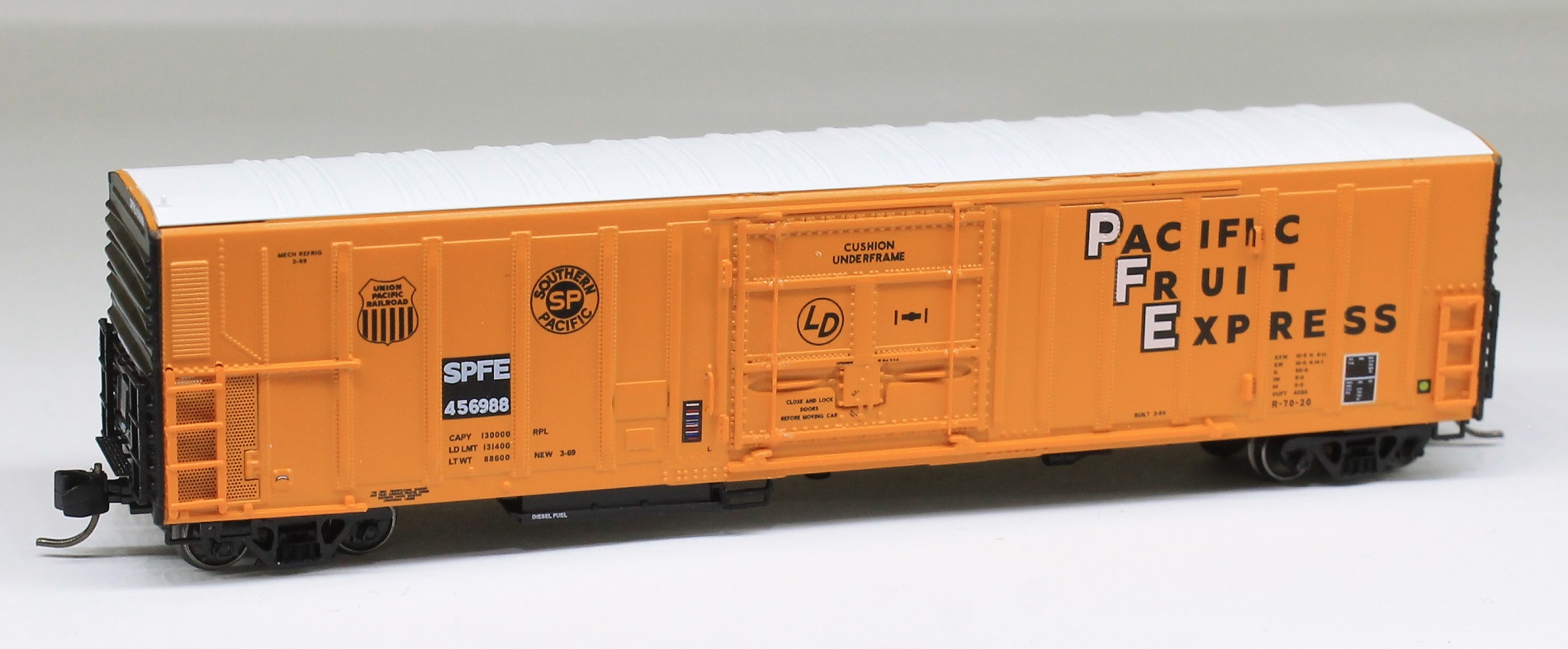InterMountain - 68825-07 - Reefer, 57 Foot, Mechanical, PC&F R-70-20 - Pacific Fruit Express - 456909
