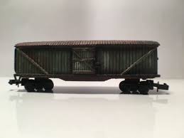 N Scale - B&T Model - Boxcar - Boxcar, Early, Wooden - Painted/Unlettered