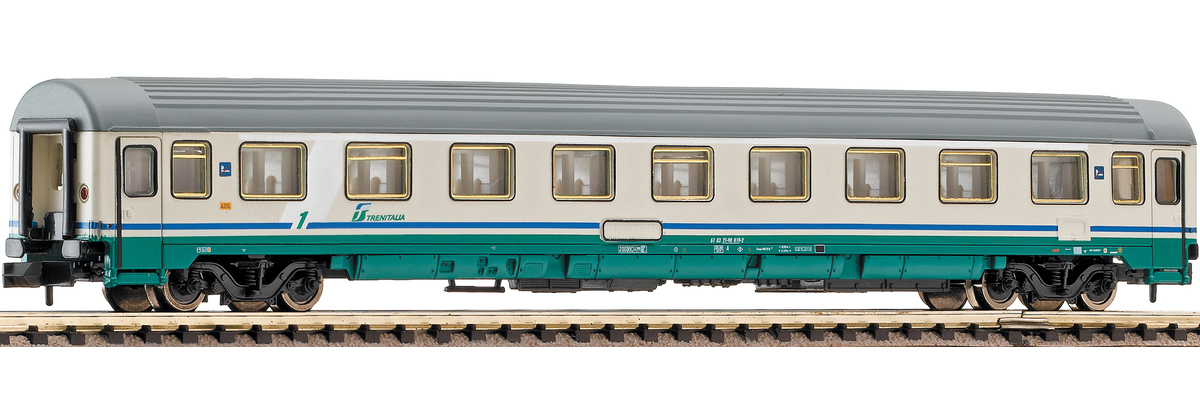 N Scale - Fleischmann - 814355 - Passenger Car, UIC, Type Z - FS (Ferrovie dello Stato Italiane) - 61 83 21-90 019-2