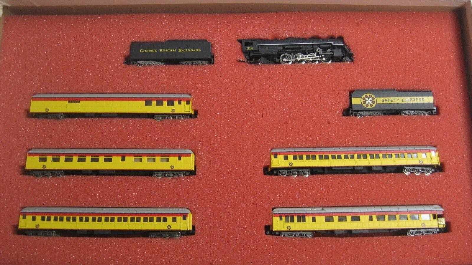 N Scale - Con-Cor - Limited Edition Set #29 / 8510 - Passenger Train, Steam, North American, Transition - Chessie System - 7-Unit