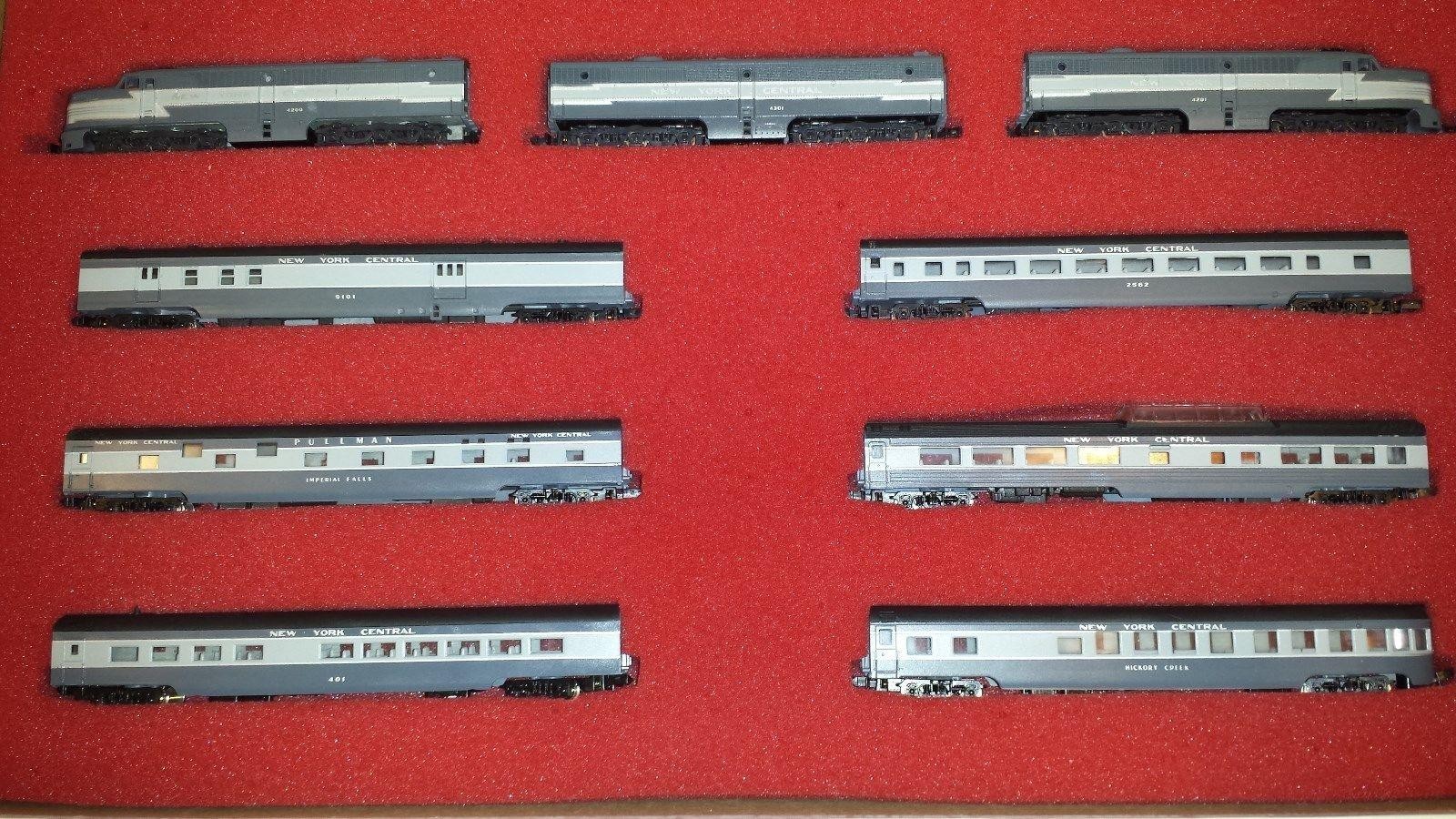 N Scale - Con-Cor - Special Premier Set #1 - Passenger Train, Diesel, North American, Transition Era - New York Central - 9-Unit