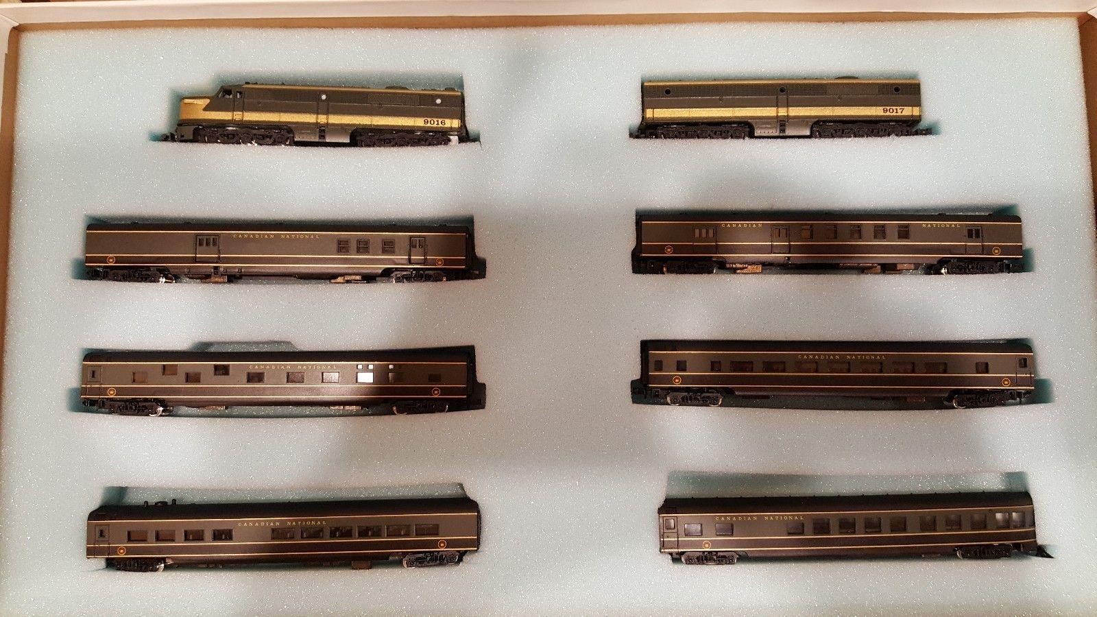 N Scale - Con-Cor - Special Premier Set #2 - Passenger Train, Diesel, North American, Transition Era - Canadian National - 8-Unit