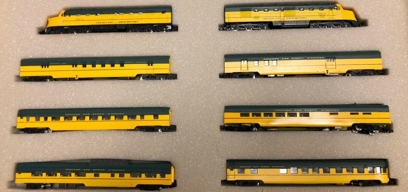 N Scale - Con-Cor - Special Premier Set #4 - Passenger Train, Diesel, North American, Transition Era - Chicago & North Western - 8-Unit