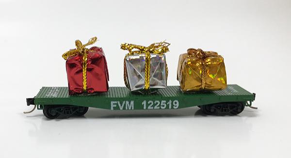 N Scale - Fox Valley - 8944-A - Flatcar, 40 Foot - Merry Christmas - 122519