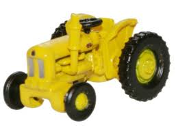 N Scale - Oxford Diecast - NTRAC003 - Tractor, Agricultural, Fordson - Painted/Unlettered
