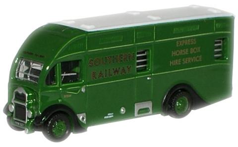N Scale - Oxford Diecast - NAH004 - Truck, Horsebox - Southern (UK) - H7W 627
