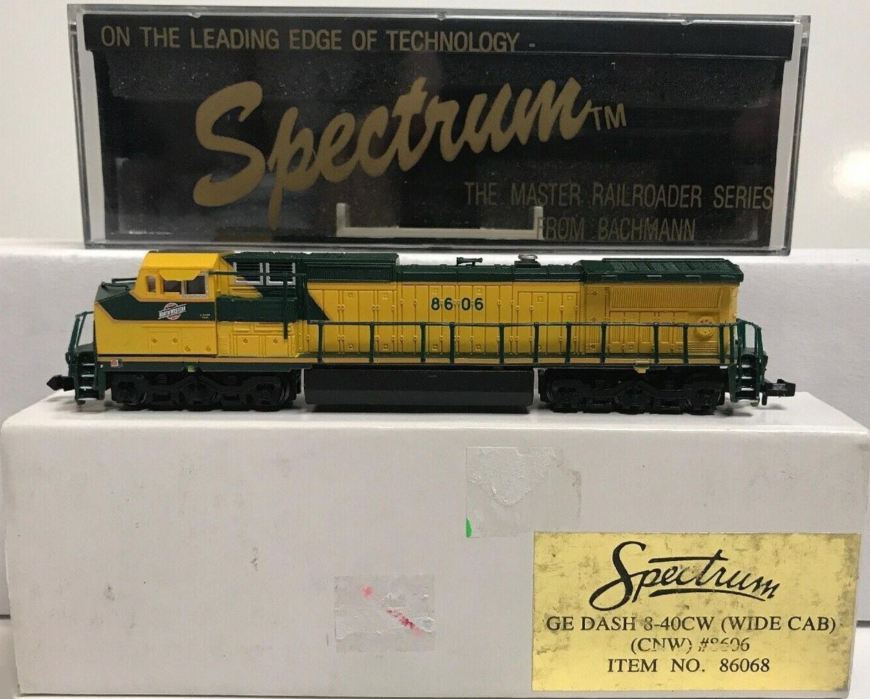 N Scale - Bachmann - 86068 - Locomotive, Diesel, GE Dash 8 - Chic...