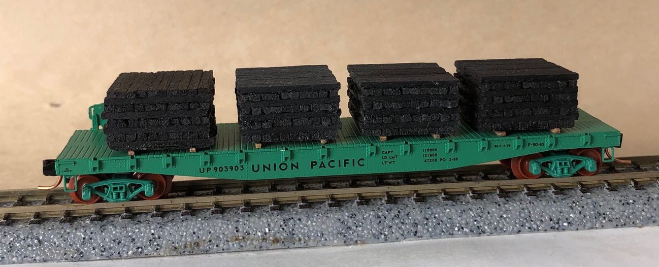 N Scale - Micro-Trains - NSC 05-103 - Flatcar, 50 Foot - Union Pacific - 903903