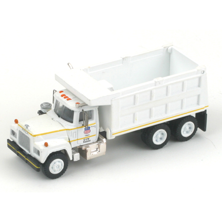 N Scale - Athearn - 13861 - Truck, Dump Truck, Mack R - Union Pac