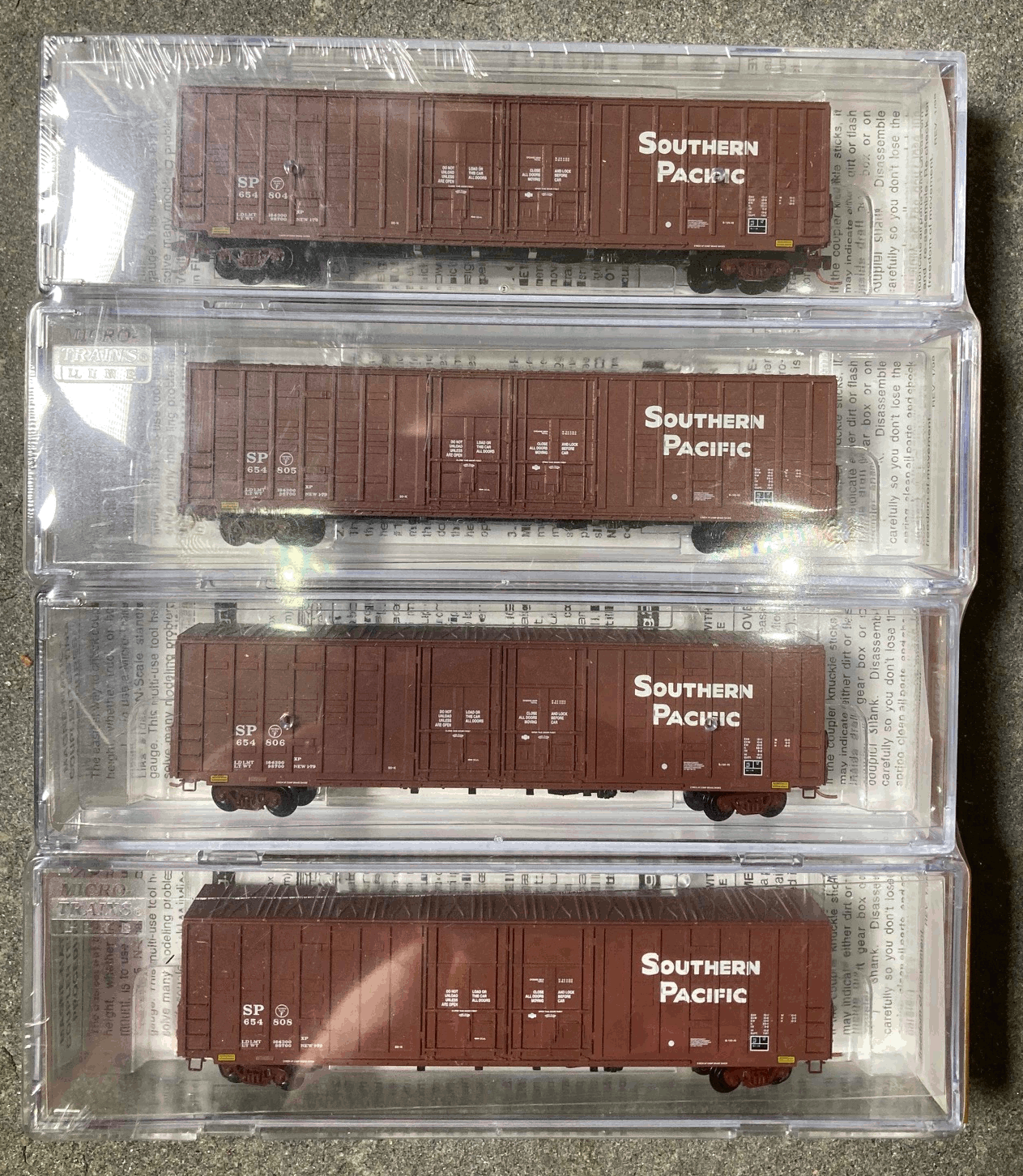 N Scale - Micro-Trains - NSC MTL 07-19 - Boxcar, 60 Foot, Berwick, Hi-Cube Waffle - Southern Pacific - 4-Pack