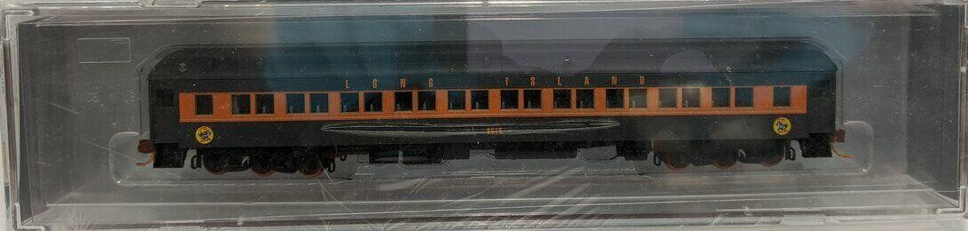 N Scale - Micro-Trains - NSE MTL 14-96 - Passenger Car, Heavyweight, Pullman, Paired Window Coach - Long Island Rail Road - 8515