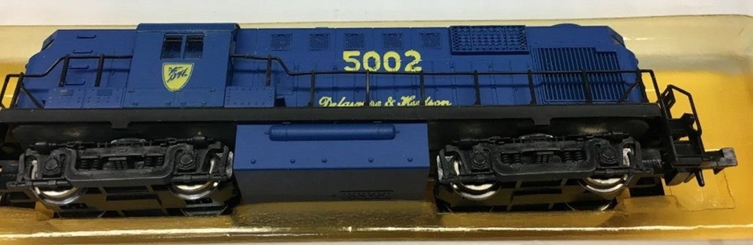 N Scale - Squeak N Products - 0011 - Locomotive, Diesel, Alco RS-11 - Delaware & Hudson - 5002