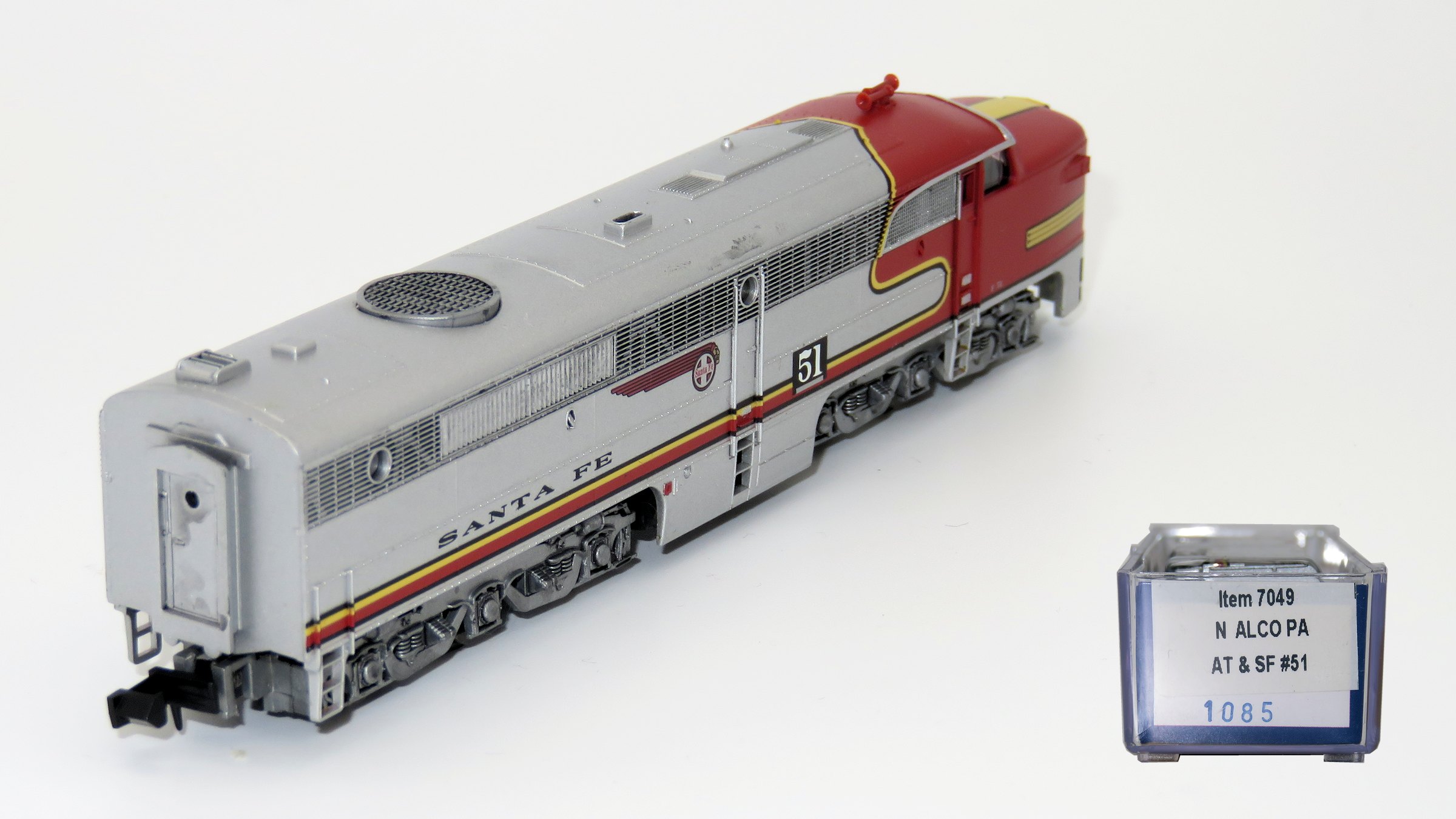 N Scale - Brawa - 1085 - Locomotive, Diesel, Alco PA-1 - Santa Fe - 51
