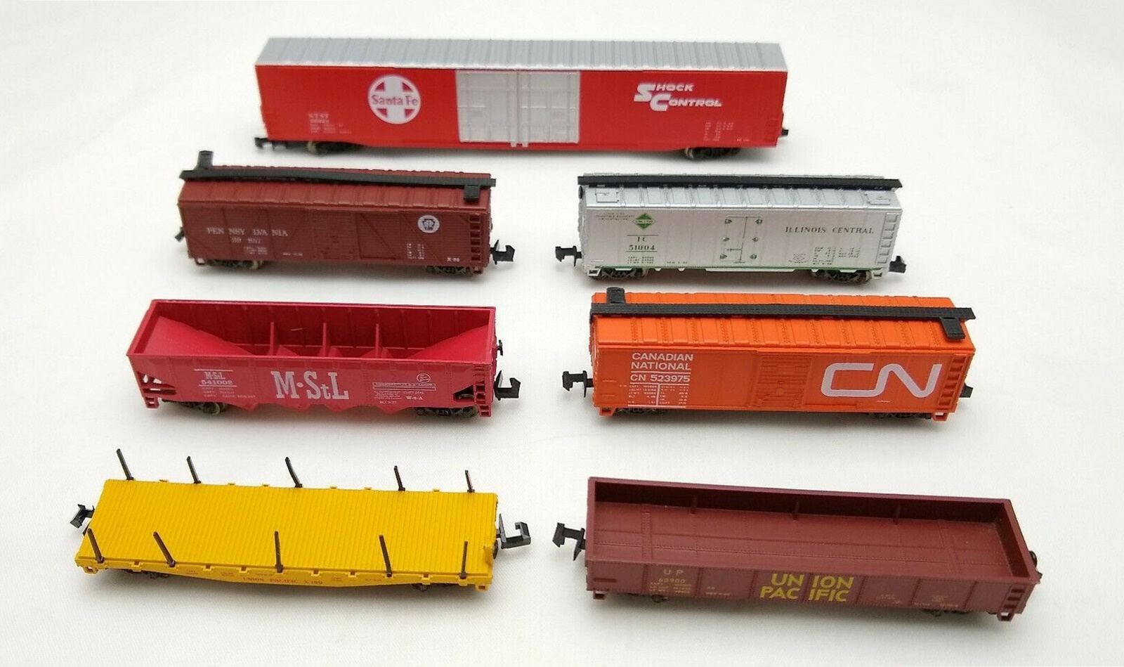 N Scale - Arnold - 0520 - Freight Train, Diesel, North American, Transition Era - Painted/Lettered - 7-Pack