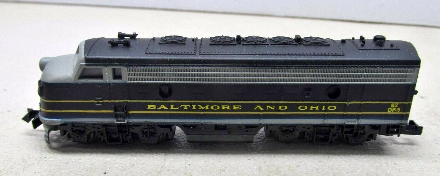 N Scale - Life-Like - 7750 - Locomotive, Diesel, EMD F7 - Baltimore & Ohio - 82