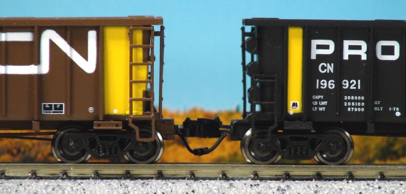 N Scale - North American Railcar - AIR-10N - Accessories, Details, Brake Lines - Painted/Unlettered - 10-Pair Pack