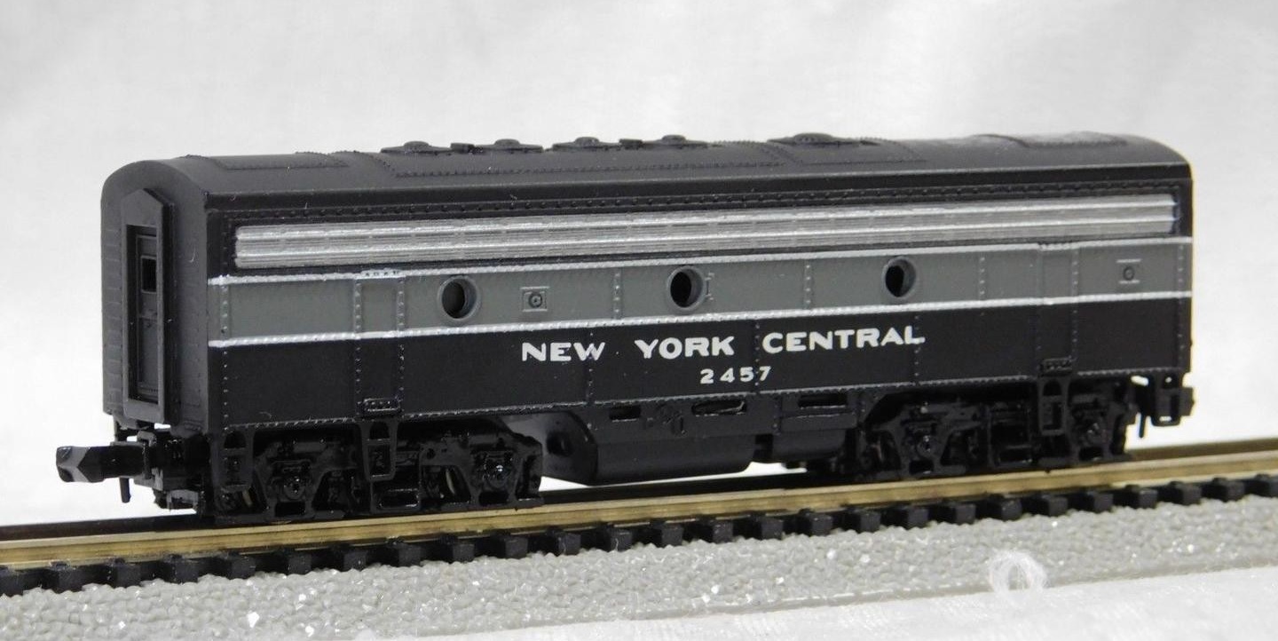 N Scale - Bachmann - 11272 - Locomotive, Diesel, EMD F7 - New York Central - 2457