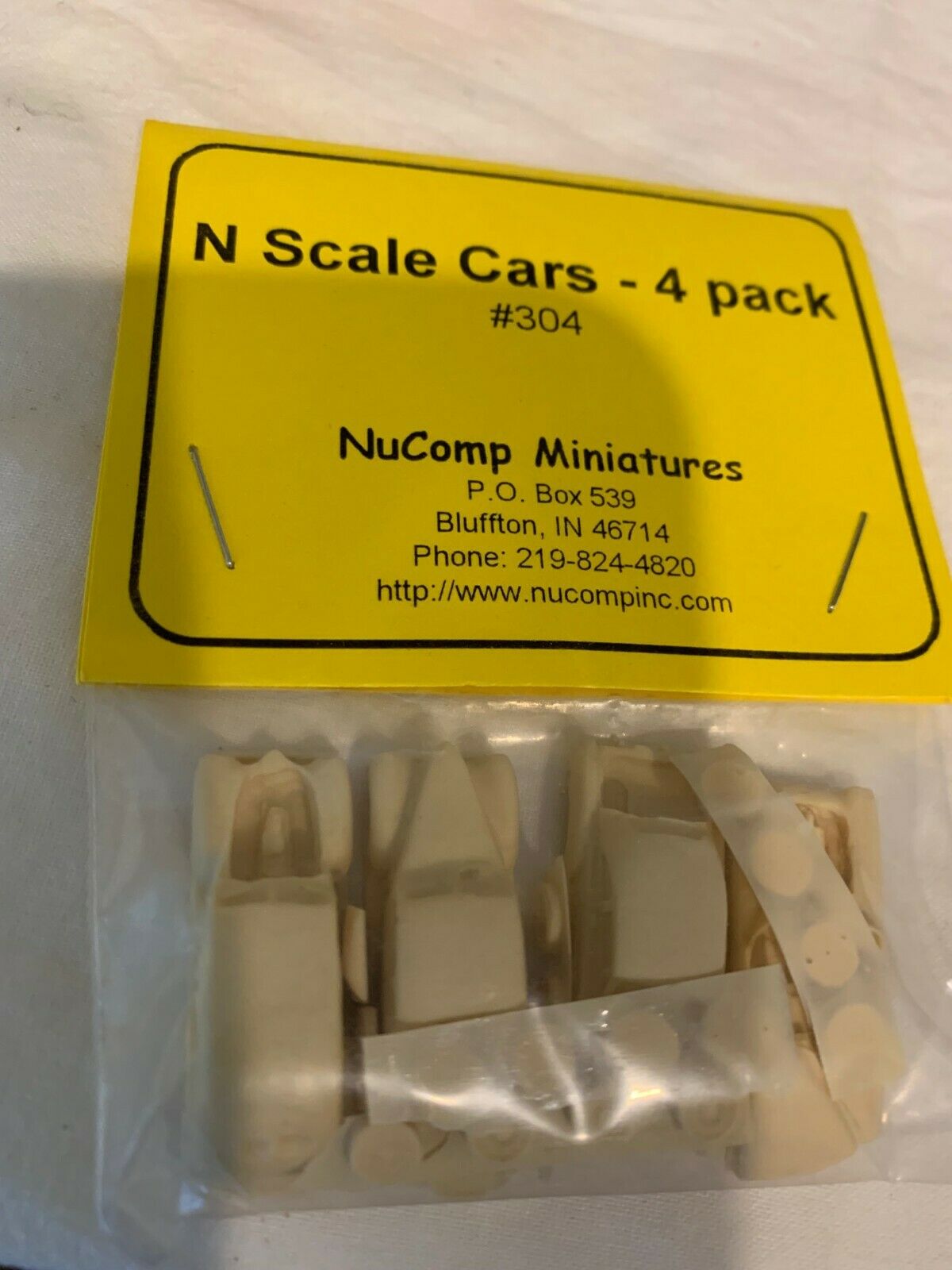 N Scale - NuComp Miniatures - 304 - Painted/Unlettered