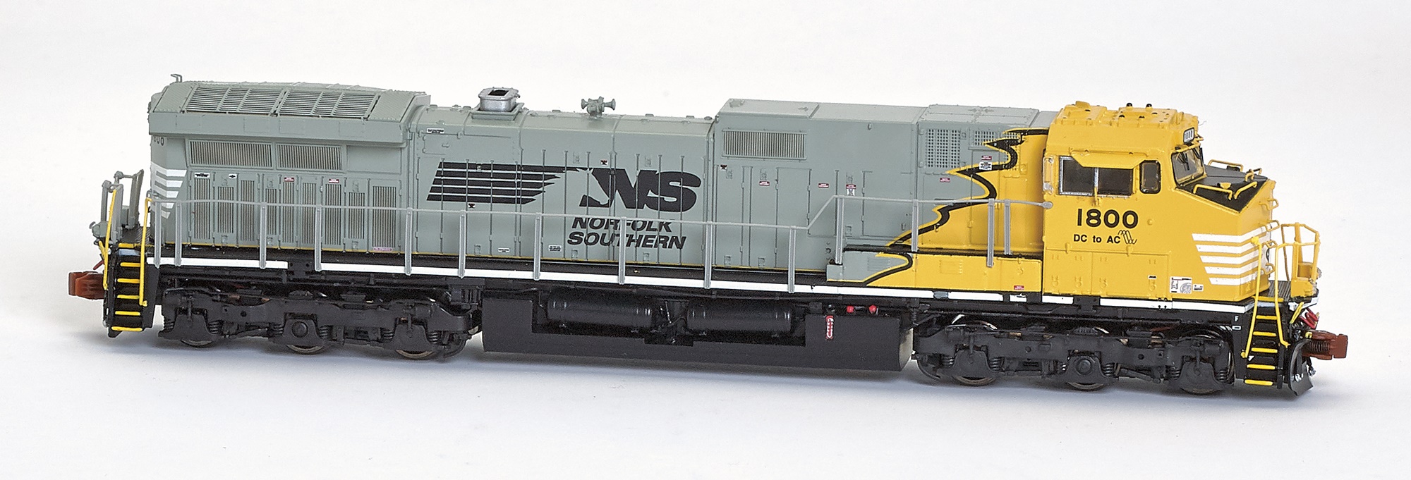 N Scale - ScaleTrains - NSE SCL 21-18 - Locomotive, Diesel, GE AC44C6M - Norfolk Southern - 1800
