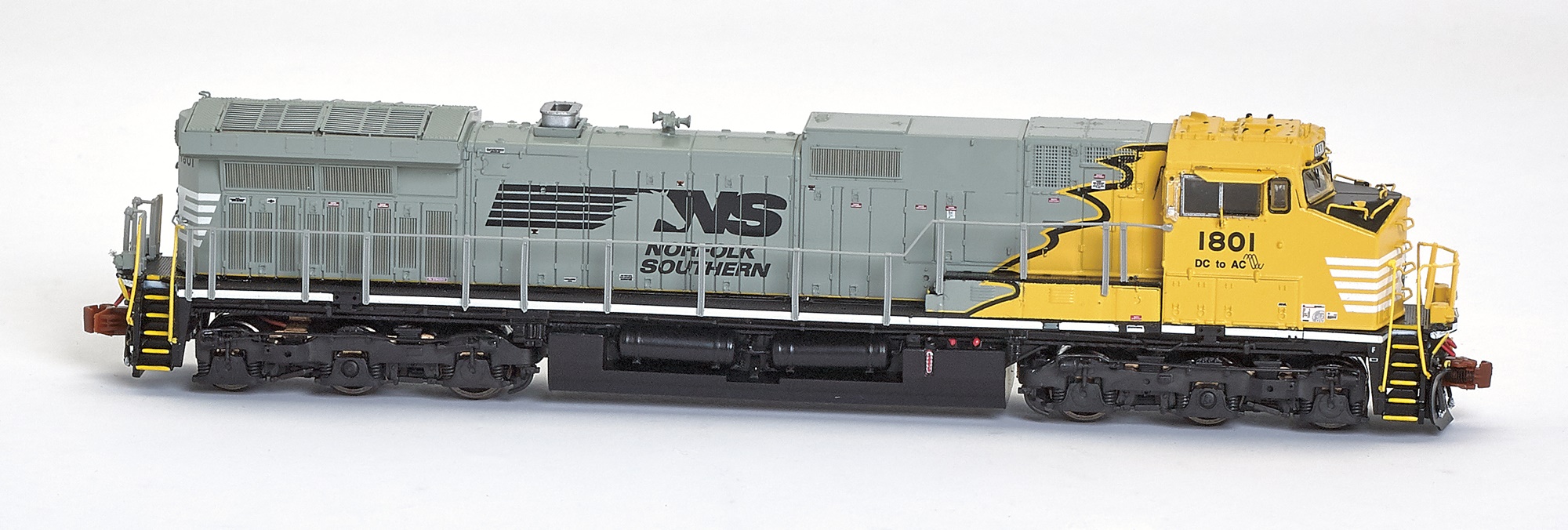 N Scale - ScaleTrains - NSE SCL 21-20 - Locomotive, Diesel, GE AC44C6M - Norfolk Southern - 1801