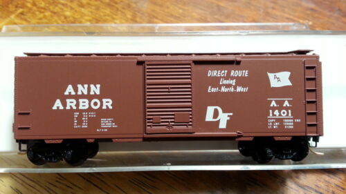 N Scale - Micro-Trains - 20690 - Boxcar, 40 Foot, PS-1 - Ann Arbor - 1401