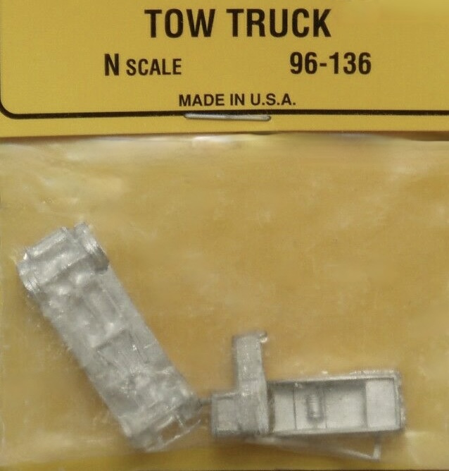 N Scale - Micro Engineering - 96-136 - Vehicle, Truck, Tow Truck - Undecorated